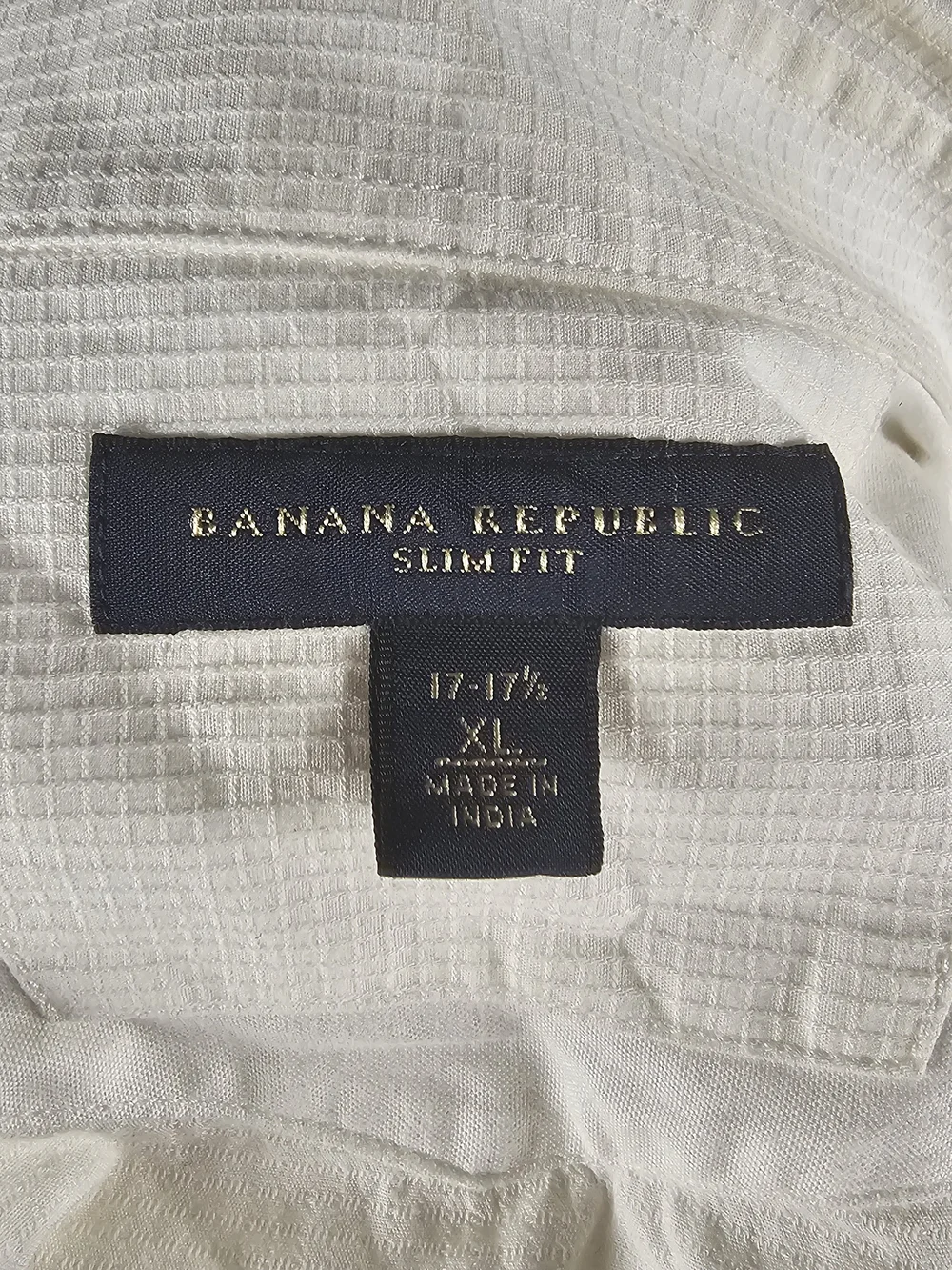 Banana Republic chest 47